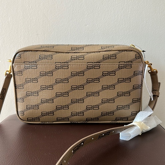Balenciaga Crossbody (unisex) - Picture 3 of 16